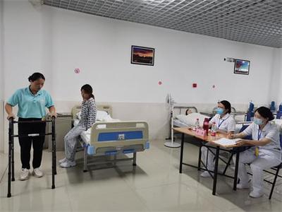 我市第三屆養(yǎng)老護(hù)理員職業(yè)技能競(jìng)賽 以專(zhuān)業(yè)匠心，鑄就養(yǎng)老服務(wù)新篇章